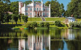 Birinu Castle